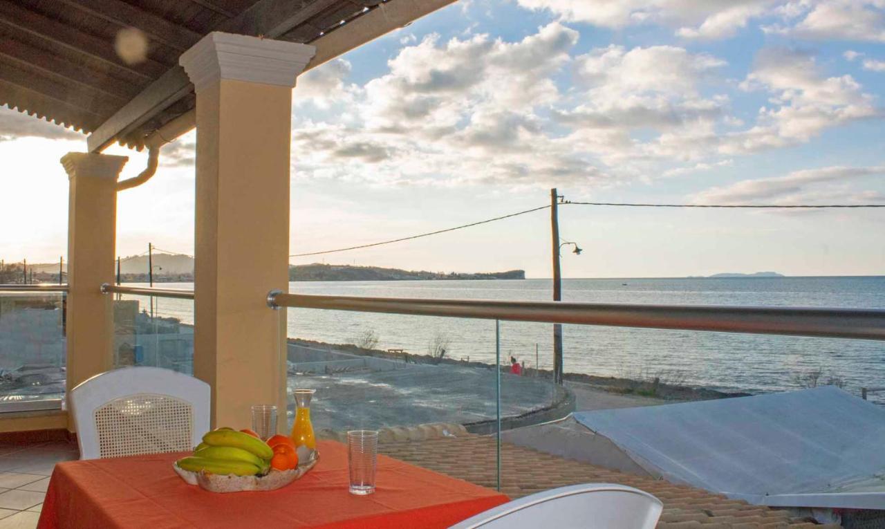 Frosos Beachfront Maisonette Acharavi Ахарави Екстериор снимка