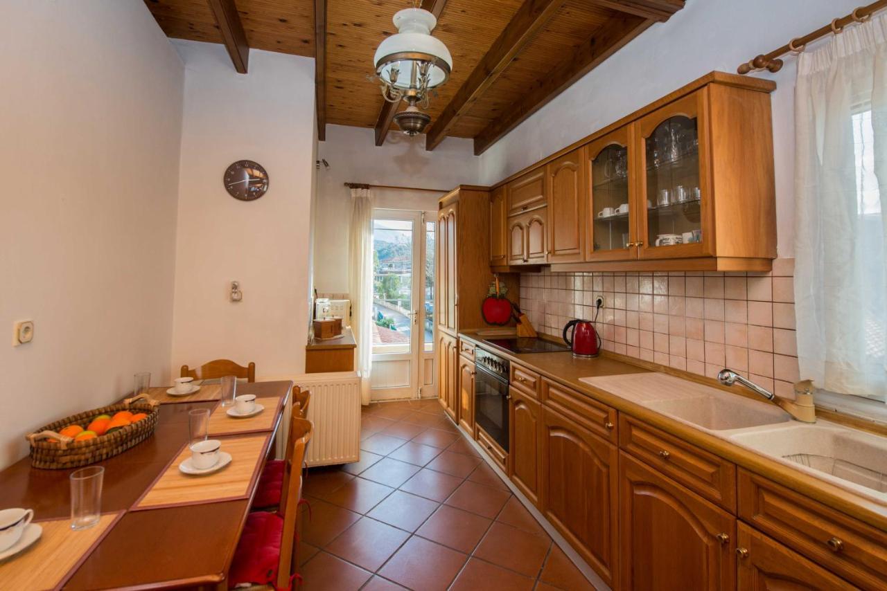 Frosos Beachfront Maisonette Acharavi Ахарави Екстериор снимка
